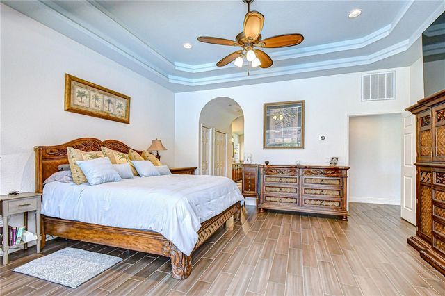 6623 STONINGTON DRIVE N, Tampa, FL 33647