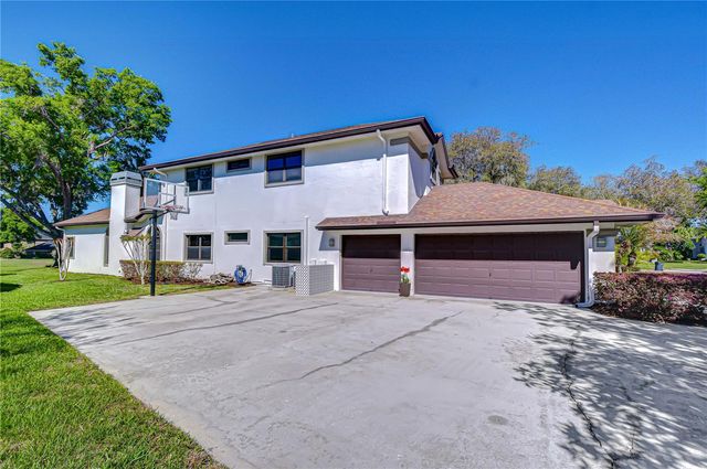 6623 STONINGTON DRIVE N, Tampa, FL 33647