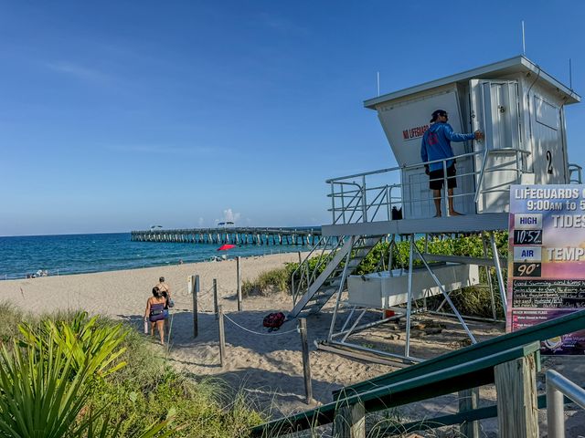 826 S M Street, Lake Worth Beach, FL 33460