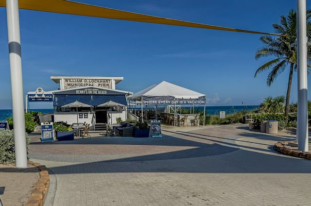 826 S M Street, Lake Worth Beach, FL 33460