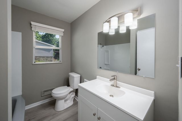 9637 Manor Woods Road, Fort Wayne, IN 46004
