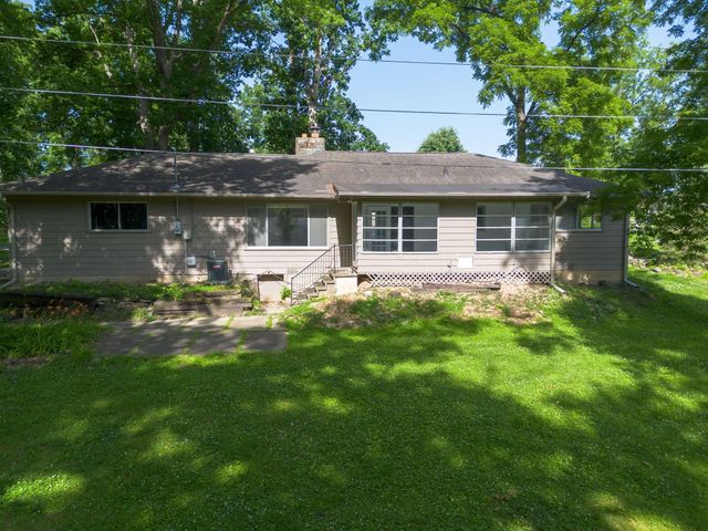 9637 Manor Woods Road, Fort Wayne, IN 46004