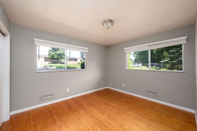 9637 Manor Woods Road, Fort Wayne, IN 46004