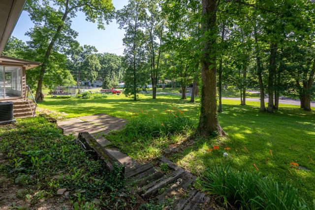 9637 Manor Woods Road, Fort Wayne, IN 46004