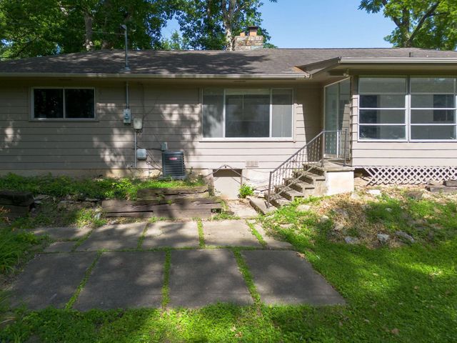 9637 Manor Woods Road, Fort Wayne, IN 46004