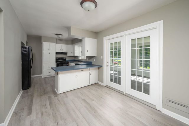 9637 Manor Woods Road, Fort Wayne, IN 46004