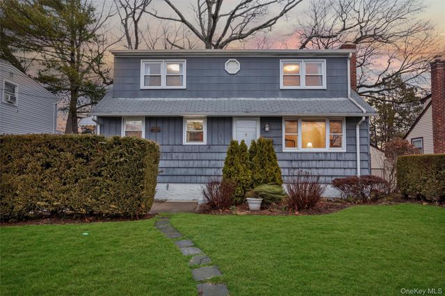 133 Judith Lane, Valley Stream, NY 11580