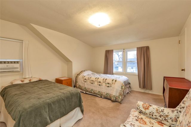 133 Judith Lane, Valley Stream, NY 11580