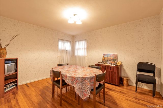 133 Judith Lane, Valley Stream, NY 11580