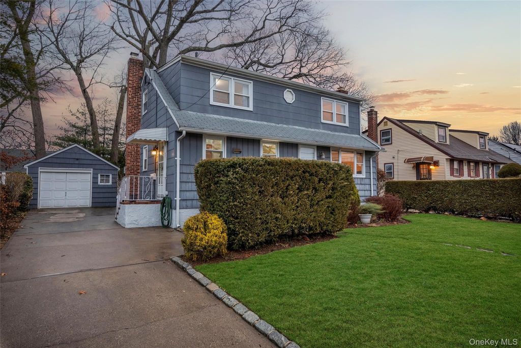 133 Judith Lane, Valley Stream, NY 11580