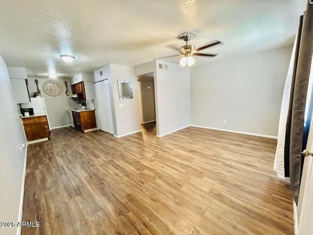 240 S Doran -- Apt 4, Mesa, AZ 85204