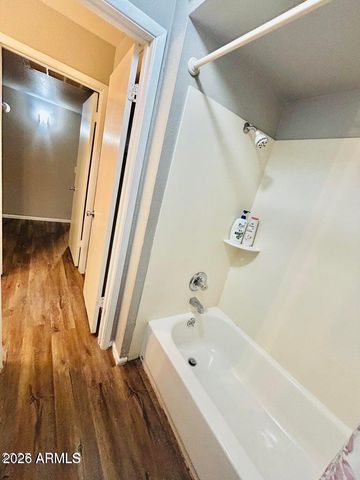 240 S Doran -- Apt 4, Mesa, AZ 85204