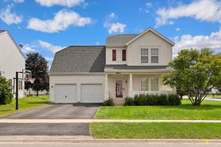 801 S Parkside Drive, Round Lake, IL 60073