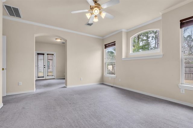 629 Spring Forest Drive, Conroe, TX 77302