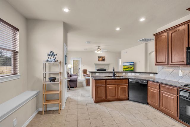 629 Spring Forest Drive, Conroe, TX 77302