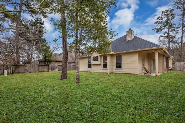 629 Spring Forest Drive, Conroe, TX 77302