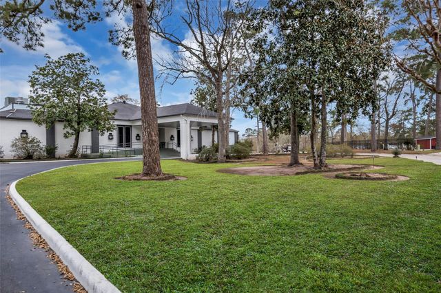 629 Spring Forest Drive, Conroe, TX 77302