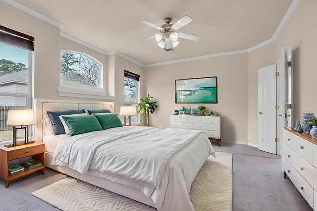 629 Spring Forest Drive, Conroe, TX 77302