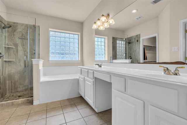 629 Spring Forest Drive, Conroe, TX 77302