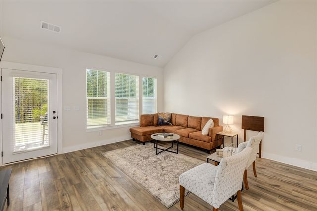 149 Grange Valley Lane, Central, SC 29630