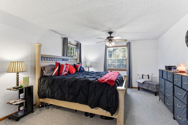 2510 Cavell Avenue N, Golden Valley, MN 55427