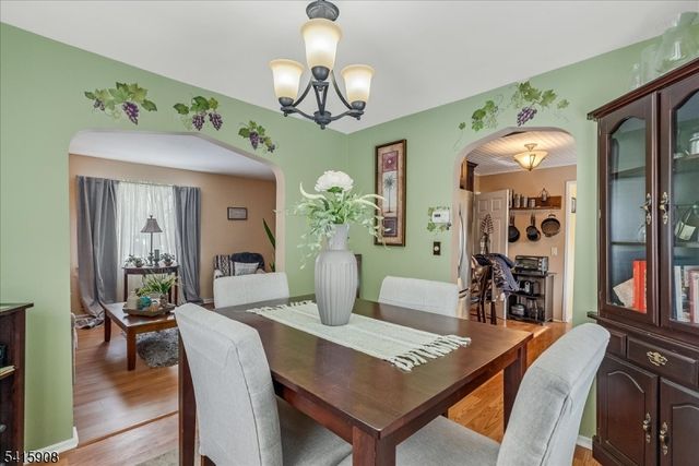 11 Beech St, Cedar Grove Twp., NJ 07009