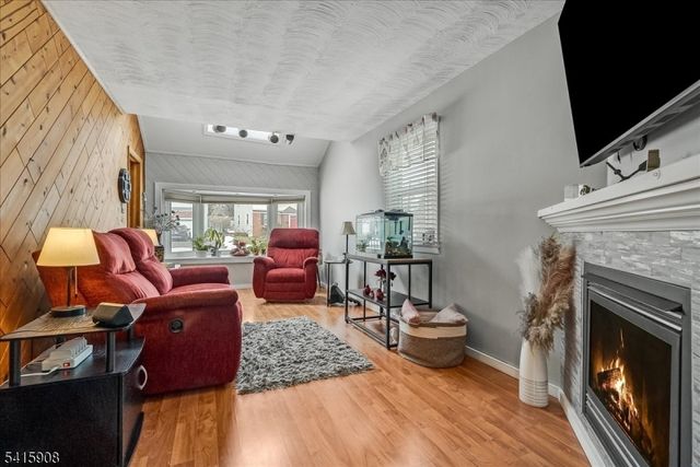 11 Beech St, Cedar Grove Twp., NJ 07009