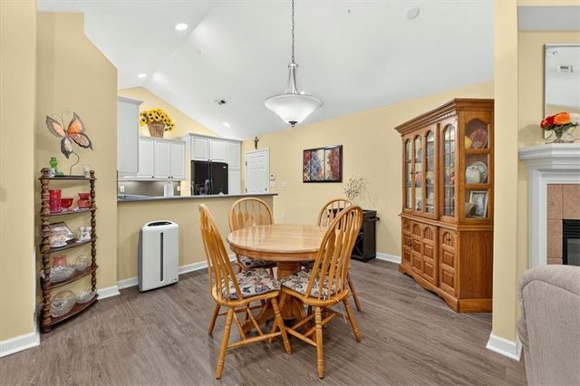 23416 W 71st Terrace, Shawnee, KS 66227