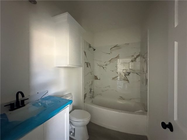 1105 Phoenix Street, College Station, TX 77840