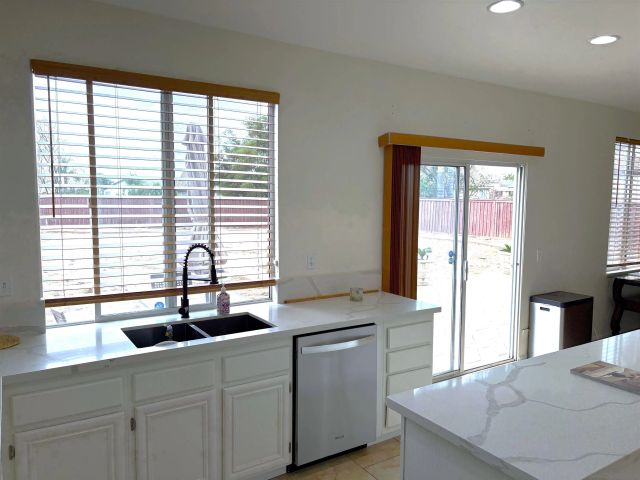 8873 Gumtree, Riverside, CA 92508