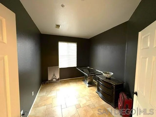 8873 Gumtree, Riverside, CA 92508