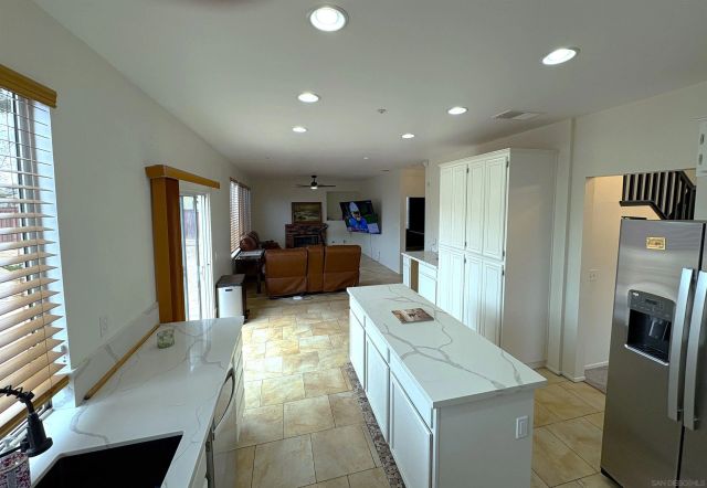 8873 Gumtree, Riverside, CA 92508