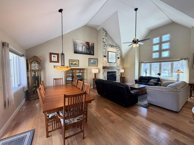 2 Sebring Court, Madison, WI 53719