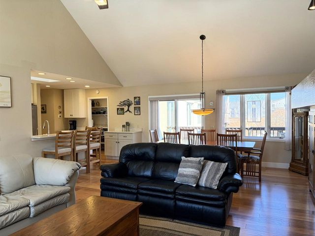 2 Sebring Court, Madison, WI 53719