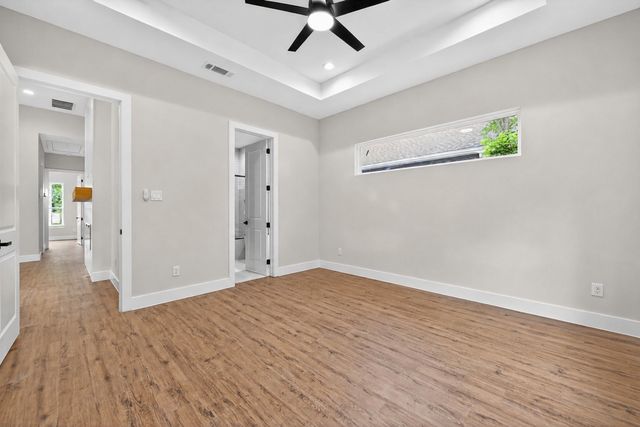 4323 Metropolitan Avenue, Dallas, TX 75210