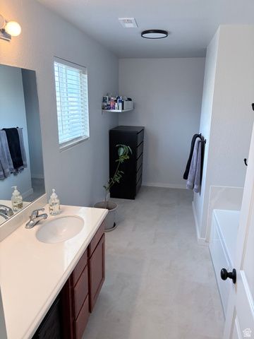 501 S OLIVE PL, Lehi, UT 84043