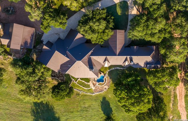 1539 WATERSTONE PKWY, Boerne, TX 78006