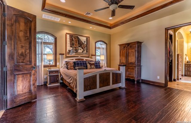 1539 WATERSTONE PKWY, Boerne, TX 78006