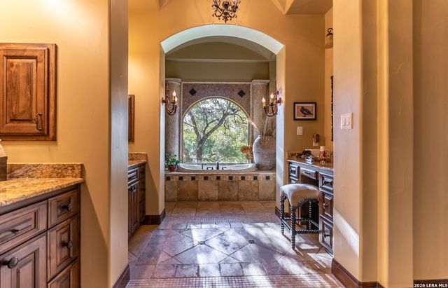 1539 WATERSTONE PKWY, Boerne, TX 78006
