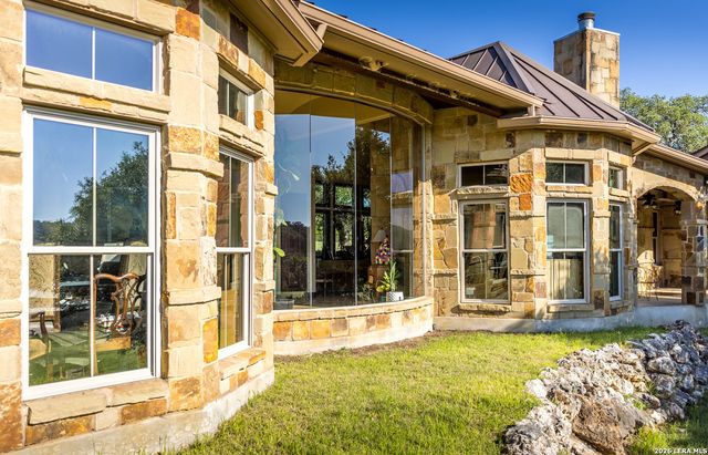 1539 WATERSTONE PKWY, Boerne, TX 78006