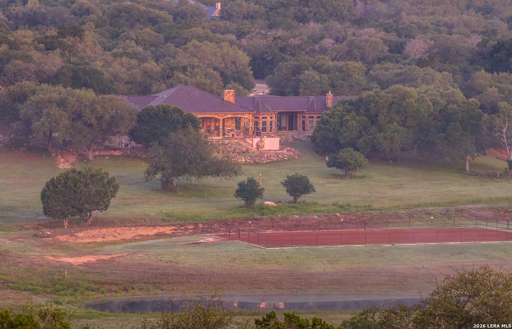 1539 WATERSTONE PKWY, Boerne, TX 78006
