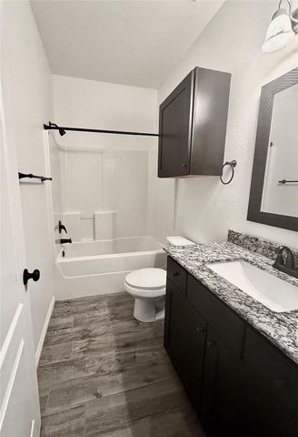 301 Southwest Parkway 308, College Station, TX 77840