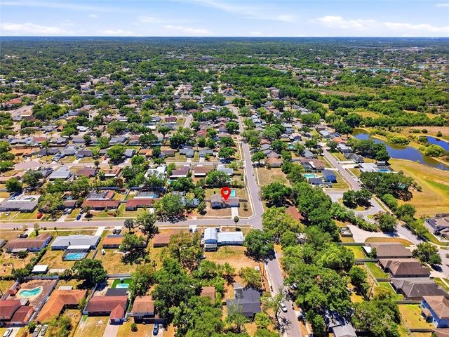 721 VILLAGE PLACE, Brandon, FL 33511