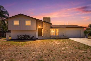 721 VILLAGE PLACE, Brandon, FL 33511