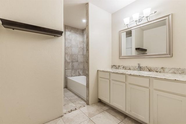 1906 Dorchester Drive, Oklahoma City, OK 73120