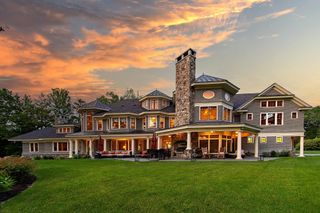 30 Leopard's Leap, Meredith, NH 03253
