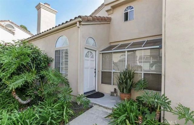 43 Almador, Irvine, CA 92614