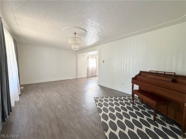 2051 Randall Street, Lorain, OH 44052