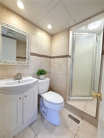 2051 Randall Street, Lorain, OH 44052