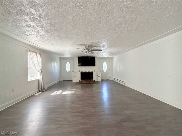 2051 Randall Street, Lorain, OH 44052